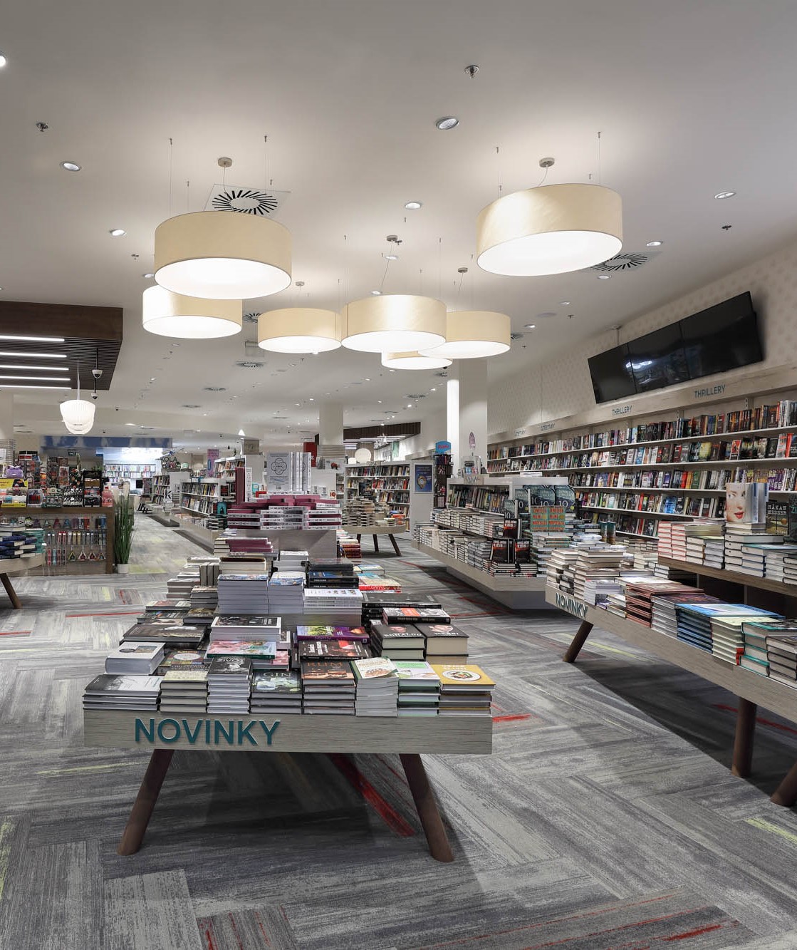 Knihkupectví Luxor, Instore design, design prodejen, návrh komerčních prostor